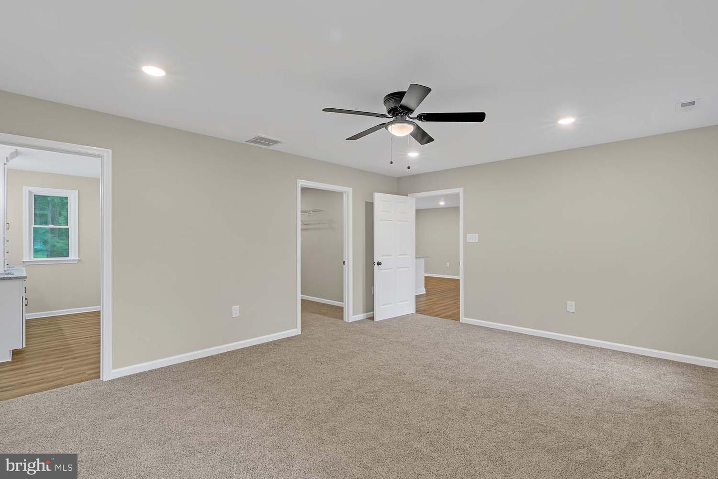 5008 E CHESTNUT FORK RD, GLOUCESTER, Virginia 23061, 3 Bedrooms Bedrooms, 6 Rooms Rooms,2 BathroomsBathrooms,Residential,For sale,5008 E CHESTNUT FORK RD,VAGV2000152 MLS # VAGV2000152
