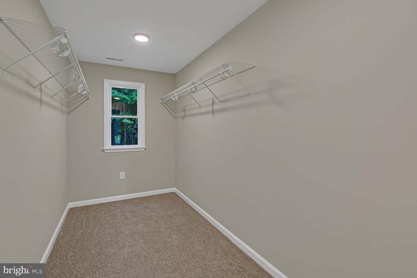 5008 E CHESTNUT FORK RD, GLOUCESTER, Virginia 23061, 3 Bedrooms Bedrooms, 6 Rooms Rooms,2 BathroomsBathrooms,Residential,For sale,5008 E CHESTNUT FORK RD,VAGV2000152 MLS # VAGV2000152