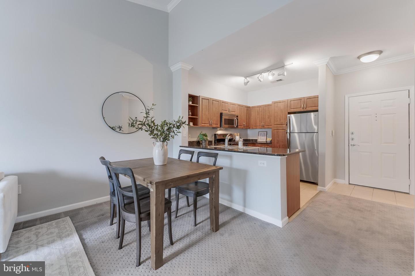 12945 CENTRE PARK CIR #408, HERNDON, Virginia 20171, 1 Bedroom Bedrooms, 3 Rooms Rooms,1 BathroomBathrooms,Residential,For sale,12945 CENTRE PARK CIR #408,VAFX2261186 MLS # VAFX2261186