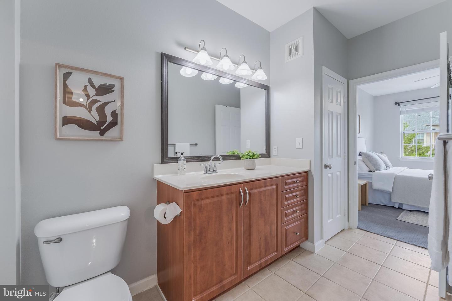 12945 CENTRE PARK CIR #408, HERNDON, Virginia 20171, 1 Bedroom Bedrooms, 3 Rooms Rooms,1 BathroomBathrooms,Residential,For sale,12945 CENTRE PARK CIR #408,VAFX2261186 MLS # VAFX2261186