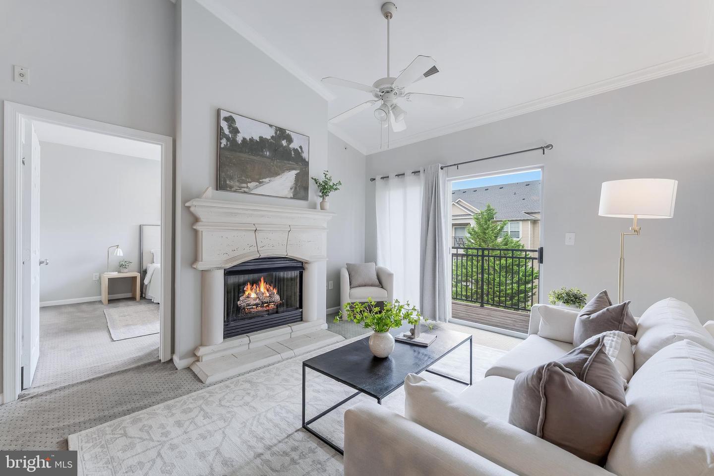 12945 CENTRE PARK CIR #408, HERNDON, Virginia 20171, 1 Bedroom Bedrooms, 3 Rooms Rooms,1 BathroomBathrooms,Residential,For sale,12945 CENTRE PARK CIR #408,VAFX2261186 MLS # VAFX2261186