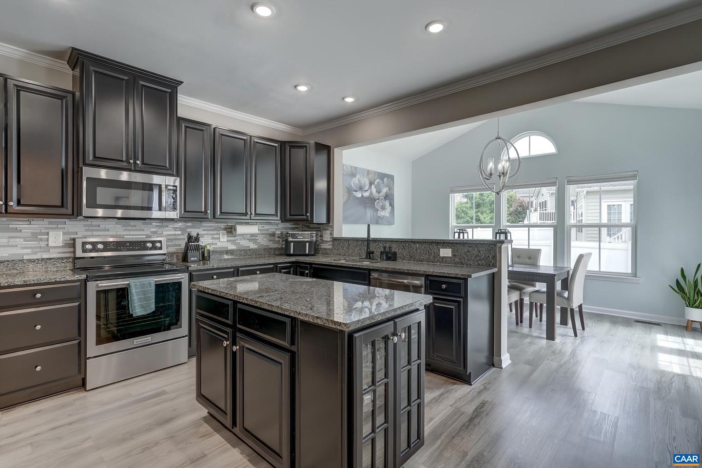 4470 SUNSET DR, CHARLOTTESVILLE, Virginia 22911, 4 Bedrooms Bedrooms, ,3 BathroomsBathrooms,Residential,For sale,4470 SUNSET DR,667837 MLS # 667837