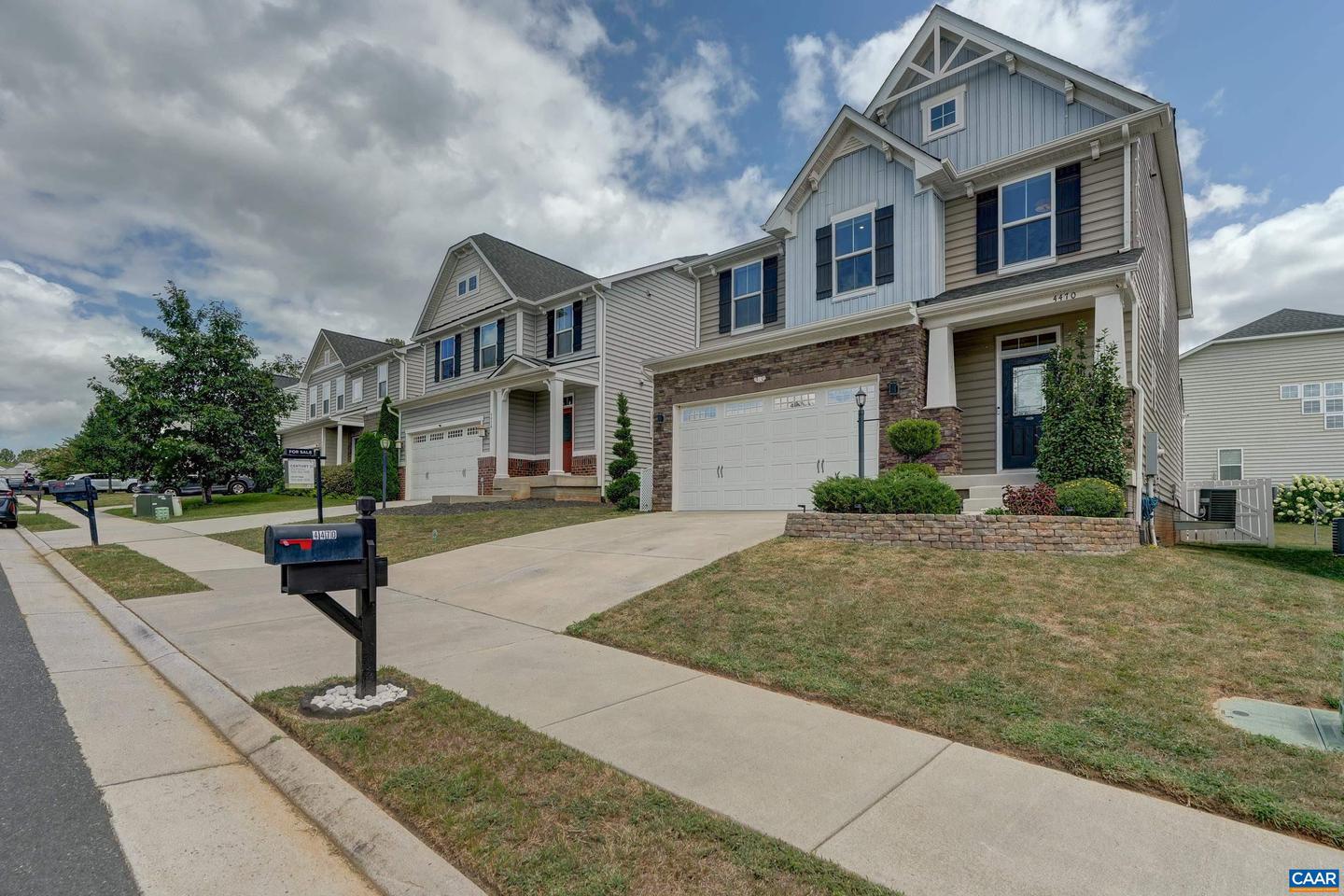 4470 SUNSET DR, CHARLOTTESVILLE, Virginia 22911, 4 Bedrooms Bedrooms, ,3 BathroomsBathrooms,Residential,For sale,4470 SUNSET DR,667837 MLS # 667837