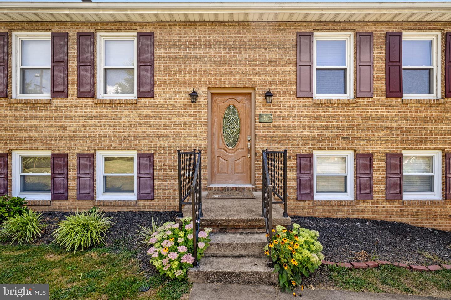 105 GLENOAK CT, STEPHENS CITY, Virginia 22655, 3 Bedrooms Bedrooms, ,2 BathroomsBathrooms,Residential,For sale,105 GLENOAK CT,VAFV2036092 MLS # VAFV2036092