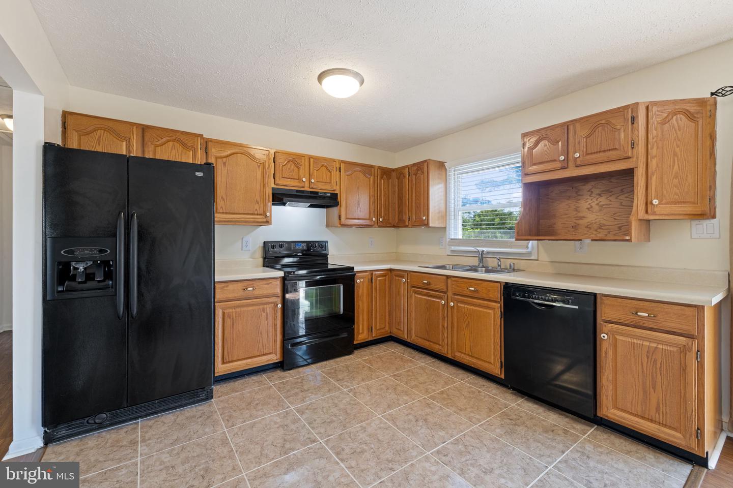 105 GLENOAK CT, STEPHENS CITY, Virginia 22655, 3 Bedrooms Bedrooms, ,2 BathroomsBathrooms,Residential,For sale,105 GLENOAK CT,VAFV2036092 MLS # VAFV2036092