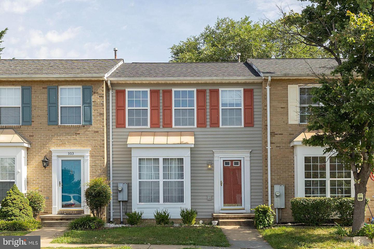 105 CHATHAM SQ, WINCHESTER, Virginia 22601, 2 Bedrooms Bedrooms, ,1 BathroomBathrooms,Residential,For sale,105 CHATHAM SQ,VAFV2036116 MLS # VAFV2036116