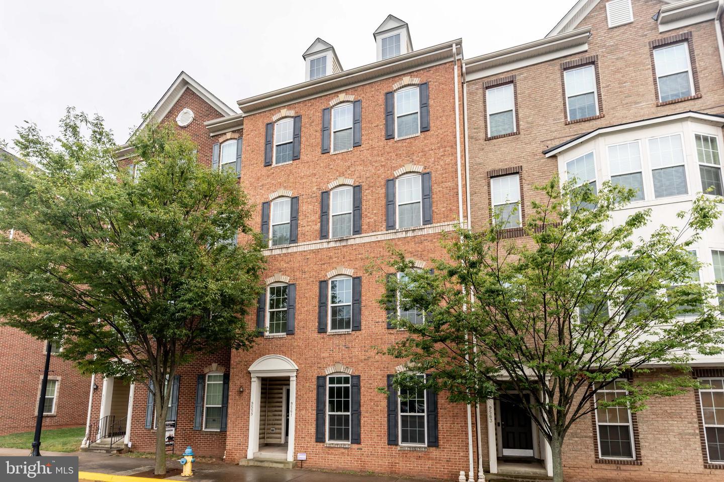 9561 CENTER ST, MANASSAS, Virginia 20110, 3 Bedrooms Bedrooms, ,2 BathroomsBathrooms,Residential,For sale,9561 CENTER ST,VAMN2009212 MLS # VAMN2009212
