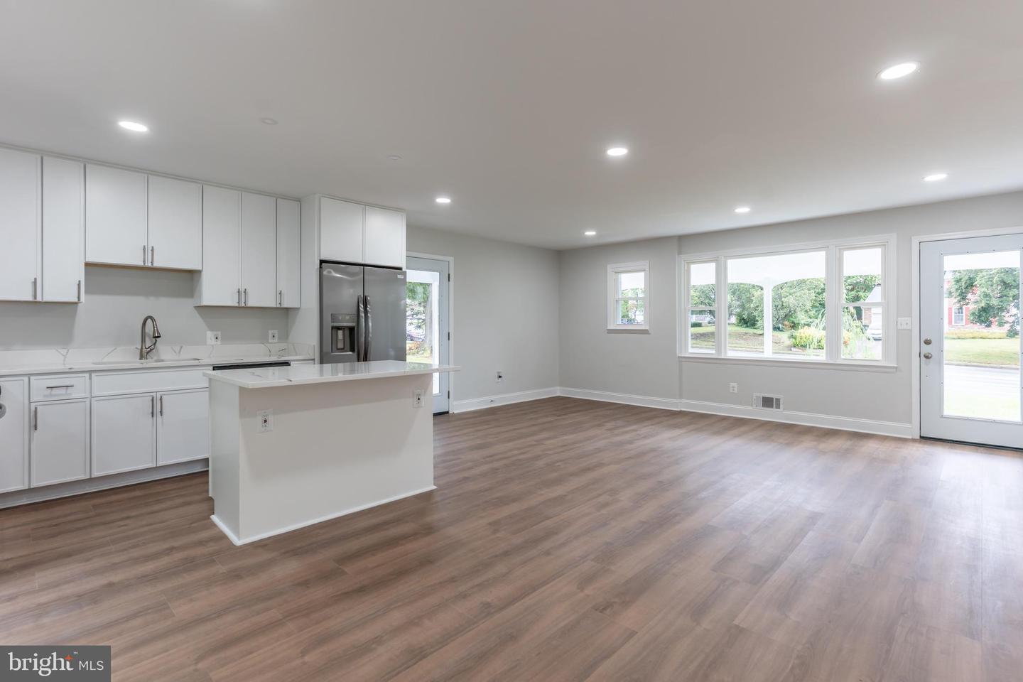 14722 BRADDOCK RD, CENTREVILLE, Virginia 20120, 3 Bedrooms Bedrooms, ,2 BathroomsBathrooms,Residential,For sale,14722 BRADDOCK RD,VAFX2261444 MLS # VAFX2261444