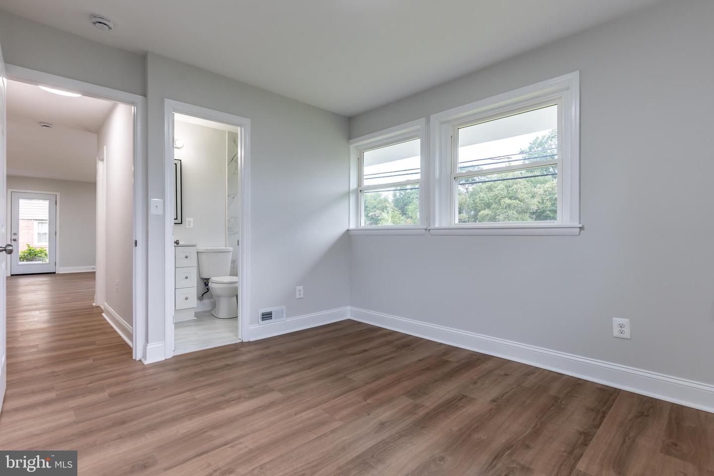 14722 BRADDOCK RD, CENTREVILLE, Virginia 20120, 3 Bedrooms Bedrooms, ,2 BathroomsBathrooms,Residential,For sale,14722 BRADDOCK RD,VAFX2261444 MLS # VAFX2261444