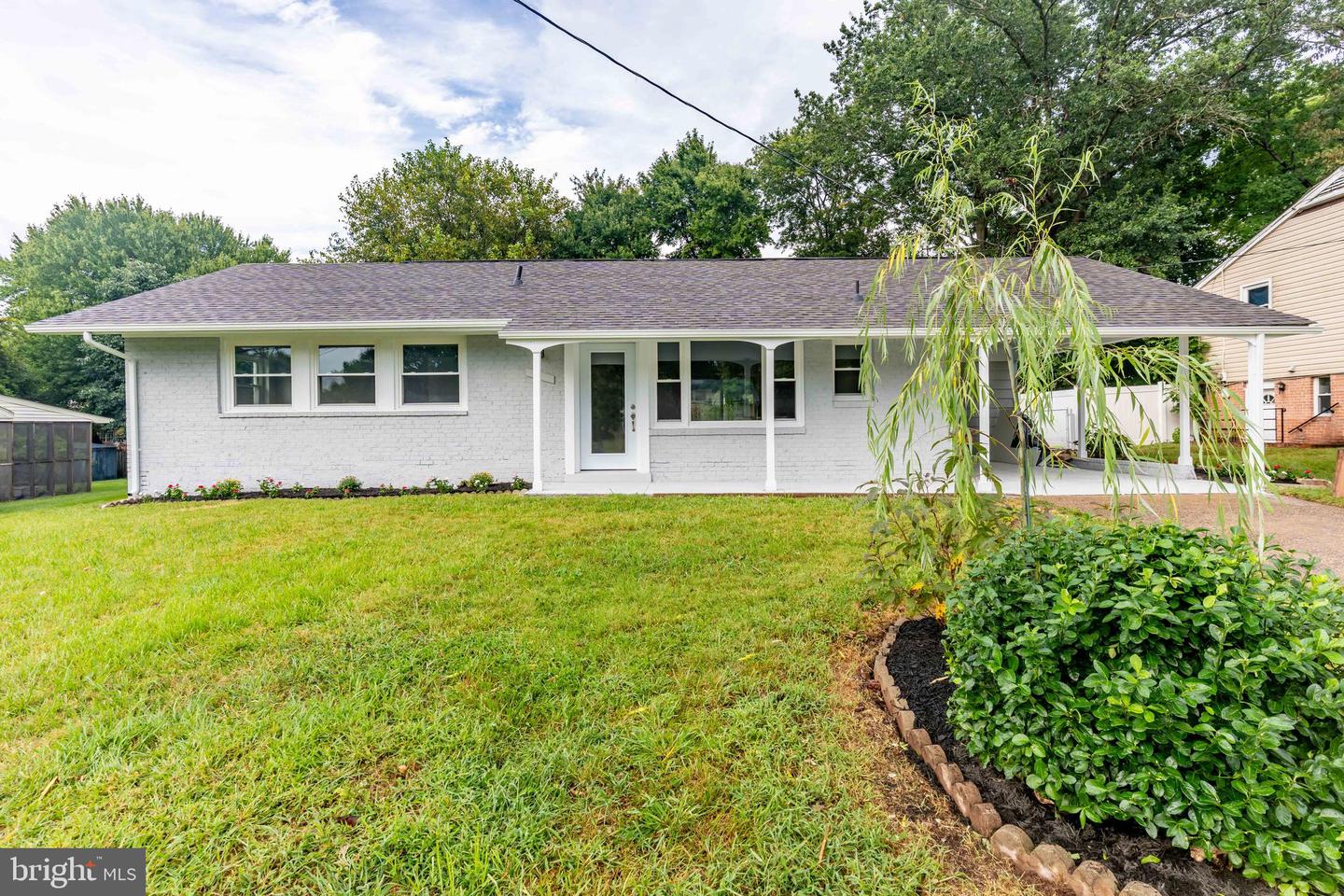 14722 BRADDOCK RD, CENTREVILLE, Virginia 20120, 3 Bedrooms Bedrooms, ,2 BathroomsBathrooms,Residential,For sale,14722 BRADDOCK RD,VAFX2261444 MLS # VAFX2261444