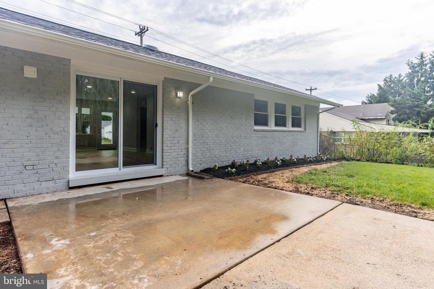 14722 BRADDOCK RD, CENTREVILLE, Virginia 20120, 3 Bedrooms Bedrooms, ,2 BathroomsBathrooms,Residential,For sale,14722 BRADDOCK RD,VAFX2261444 MLS # VAFX2261444