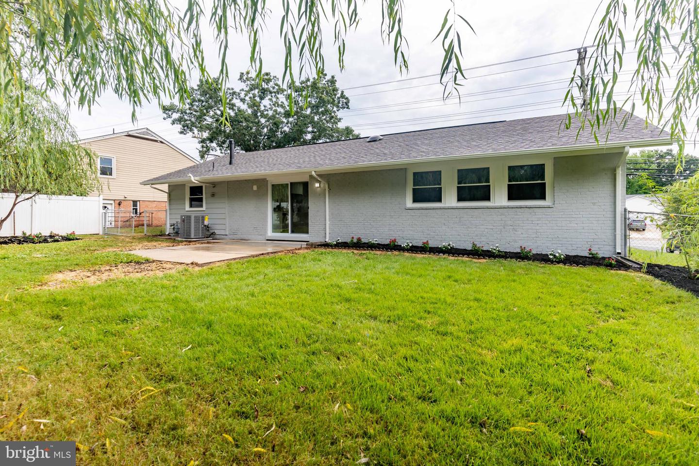 14722 BRADDOCK RD, CENTREVILLE, Virginia 20120, 3 Bedrooms Bedrooms, ,2 BathroomsBathrooms,Residential,For sale,14722 BRADDOCK RD,VAFX2261444 MLS # VAFX2261444