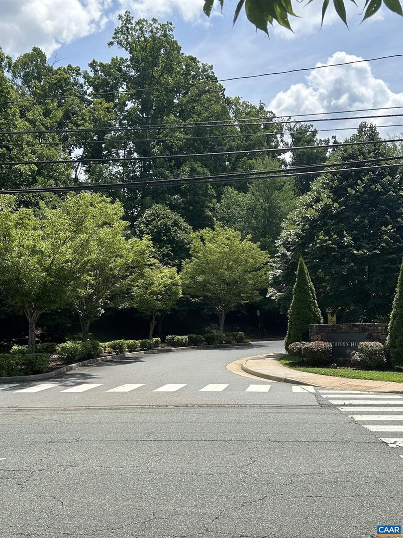 924 RAINIER RD, CHARLOTTESVILLE, Virginia 22903, 4 Bedrooms Bedrooms, ,3 BathroomsBathrooms,Residential,For sale,924 RAINIER RD,667873 MLS # 667873