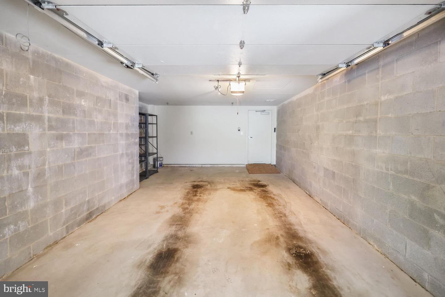 2903 SAINTSBURY PLZ #401, FAIRFAX, Virginia 22031, 3 Bedrooms Bedrooms, ,2 BathroomsBathrooms,Residential,For sale,2903 SAINTSBURY PLZ #401,VAFX2261462 MLS # VAFX2261462