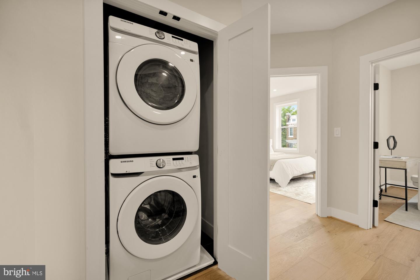 3207 WARDER ST NW, WASHINGTON, District Of Columbia 20010, 4 Bedrooms Bedrooms, ,3 BathroomsBathrooms,Residential,For sale,3207 WARDER ST NW,DCDC2215298 MLS # DCDC2215298