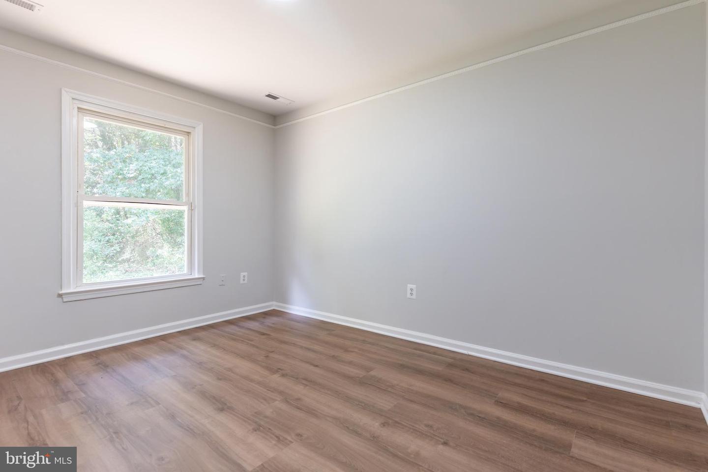 5505 CEDARBROOK DR, FREDERICKSBURG, Virginia 22407, 3 Bedrooms Bedrooms, ,2 BathroomsBathrooms,Residential,For sale,5505 CEDARBROOK DR,VASP2035496 MLS # VASP2035496