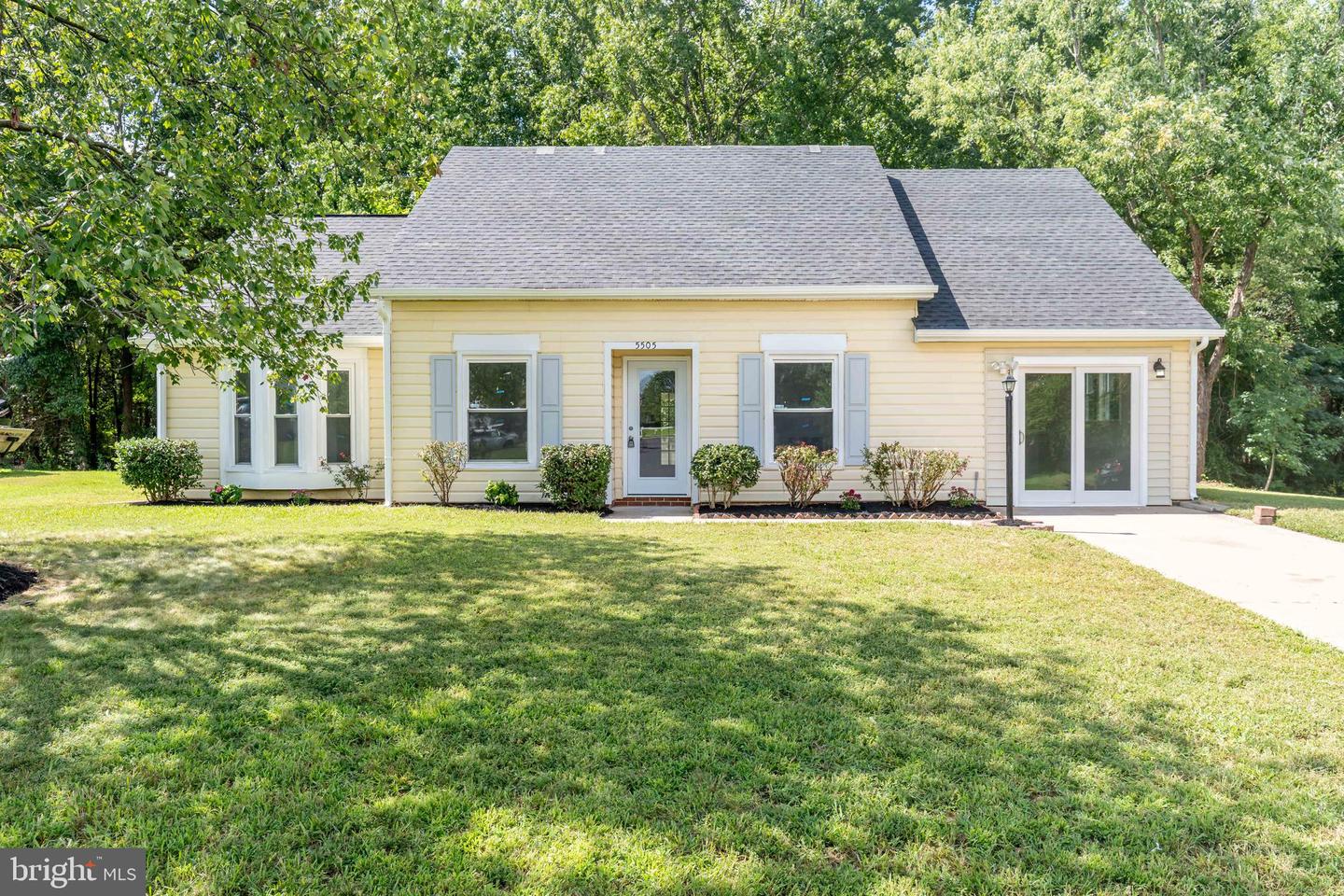 5505 CEDARBROOK DR, FREDERICKSBURG, Virginia 22407, 3 Bedrooms Bedrooms, ,2 BathroomsBathrooms,Residential,For sale,5505 CEDARBROOK DR,VASP2035496 MLS # VASP2035496