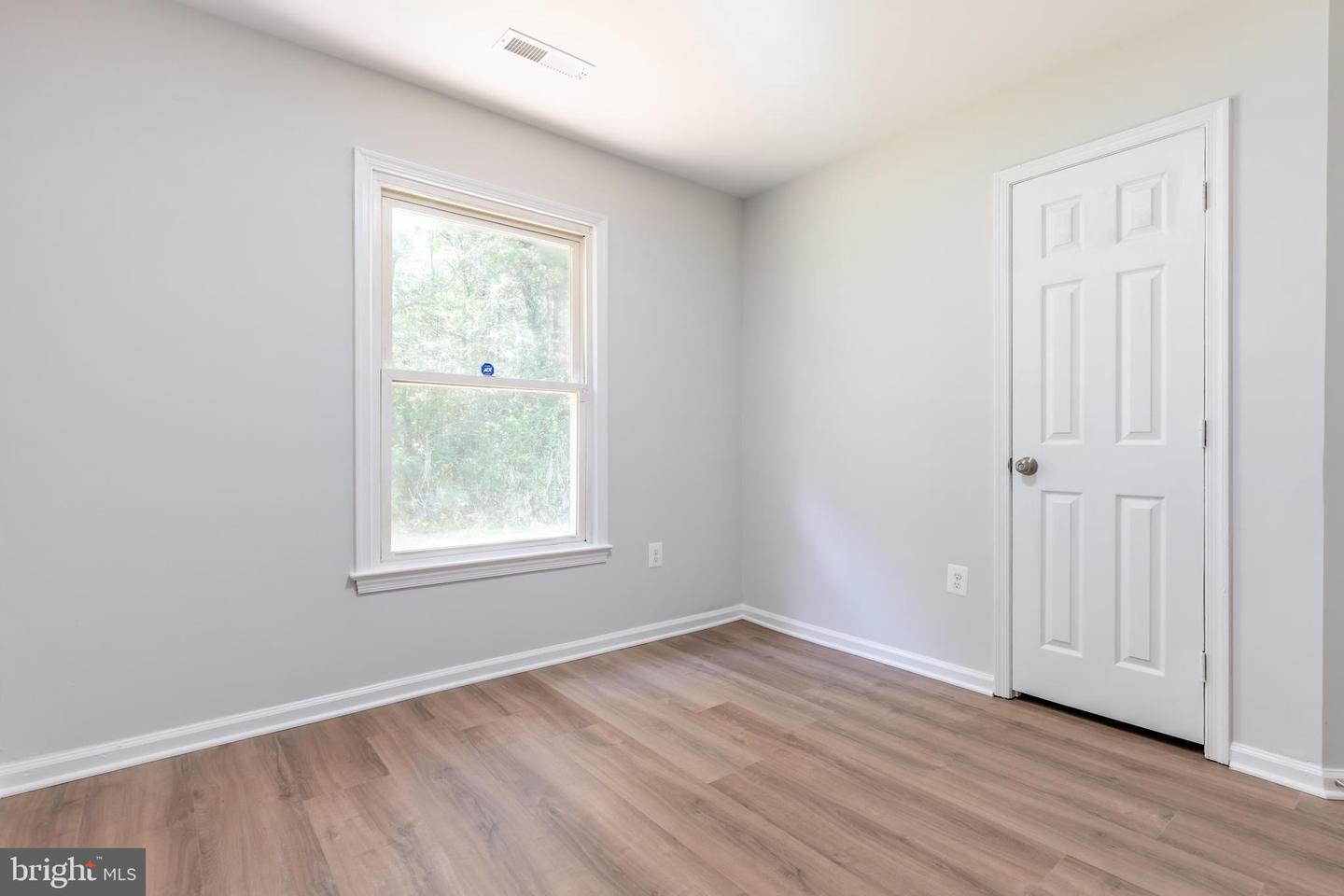 5505 CEDARBROOK DR, FREDERICKSBURG, Virginia 22407, 3 Bedrooms Bedrooms, ,2 BathroomsBathrooms,Residential,For sale,5505 CEDARBROOK DR,VASP2035496 MLS # VASP2035496