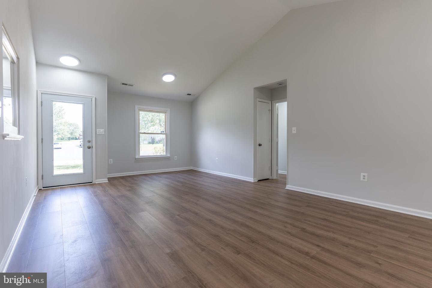 5505 CEDARBROOK DR, FREDERICKSBURG, Virginia 22407, 3 Bedrooms Bedrooms, ,2 BathroomsBathrooms,Residential,For sale,5505 CEDARBROOK DR,VASP2035496 MLS # VASP2035496