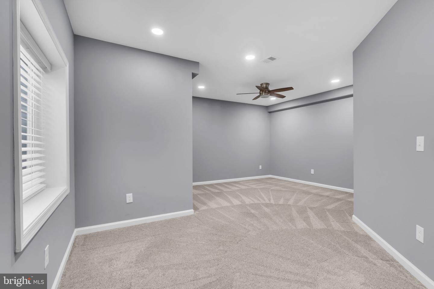 40578 SCULPIN CT, ALDIE, Virginia 20105, 7 Bedrooms Bedrooms, ,5 BathroomsBathrooms,Residential,For sale,40578 SCULPIN CT,VALO2104618 MLS # VALO2104618