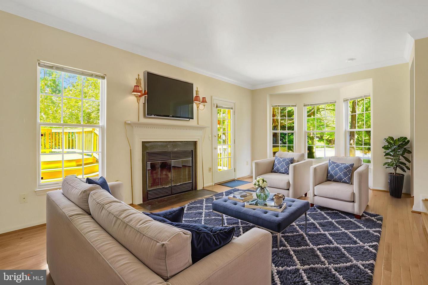 7000 GATTON SQ, ALEXANDRIA, Virginia 22315, 4 Bedrooms Bedrooms, ,3 BathroomsBathrooms,Residential,For sale,7000 GATTON SQ,VAFX2261484 MLS # VAFX2261484