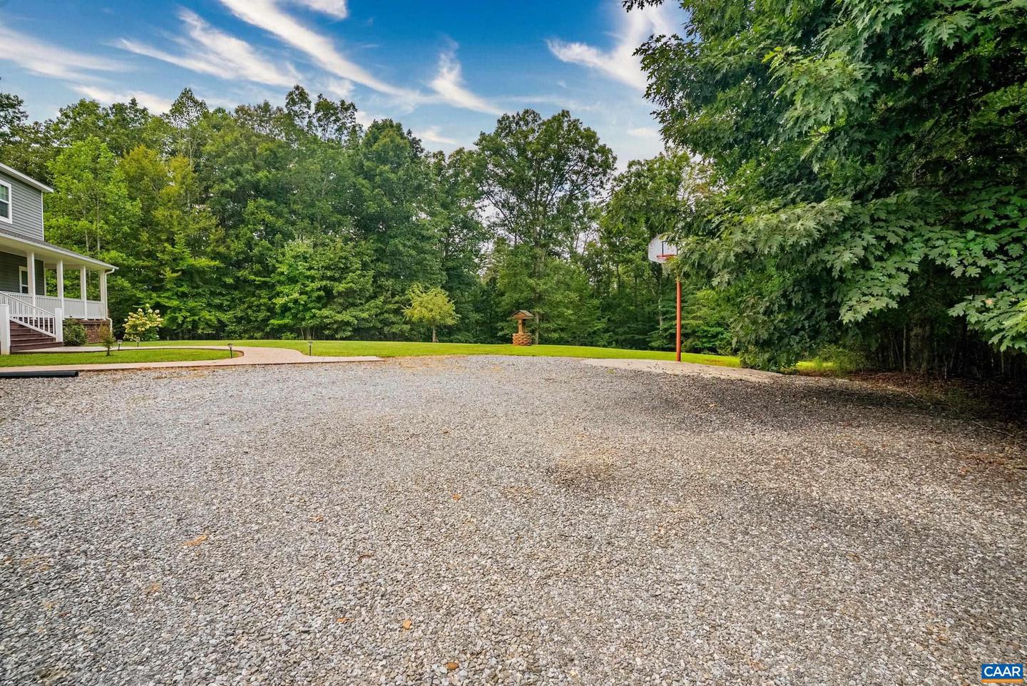175 TRACIE DR, ALTAVISTA, Virginia 24517, 3 Bedrooms Bedrooms, ,3 BathroomsBathrooms,Residential,For sale,175 TRACIE DR,667882 MLS # 667882