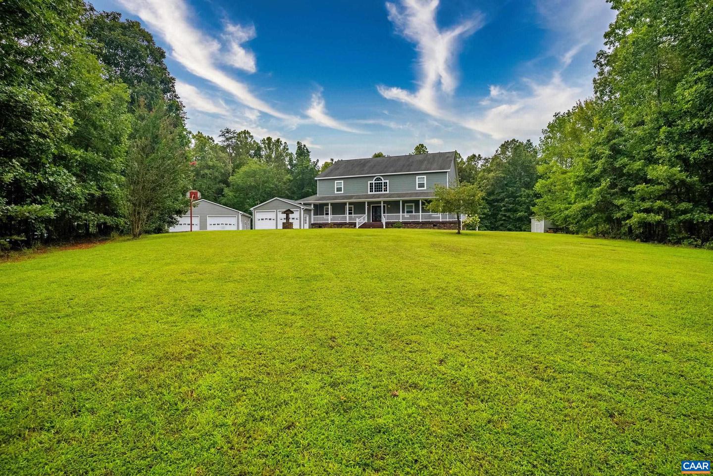 175 TRACIE DR, ALTAVISTA, Virginia 24517, 3 Bedrooms Bedrooms, ,3 BathroomsBathrooms,Residential,For sale,175 TRACIE DR,667882 MLS # 667882