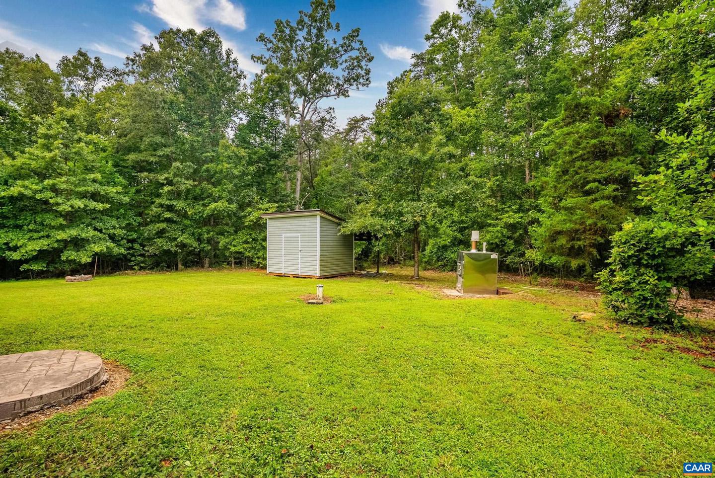 175 TRACIE DR, ALTAVISTA, Virginia 24517, 3 Bedrooms Bedrooms, ,3 BathroomsBathrooms,Residential,For sale,175 TRACIE DR,667882 MLS # 667882
