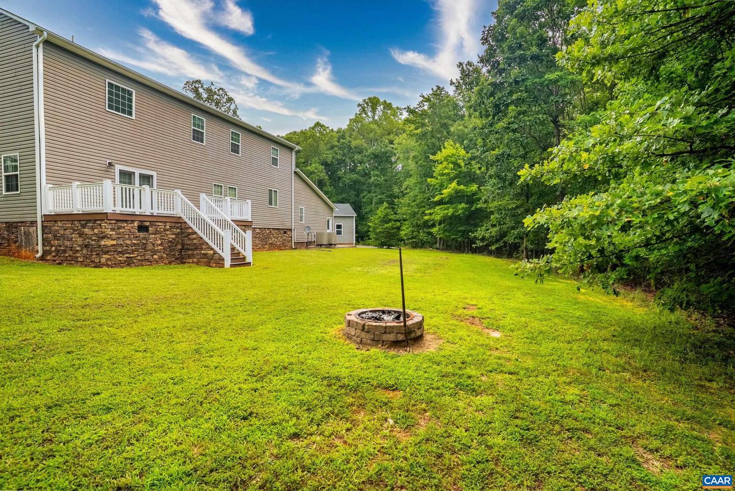 175 TRACIE DR, ALTAVISTA, Virginia 24517, 3 Bedrooms Bedrooms, ,3 BathroomsBathrooms,Residential,For sale,175 TRACIE DR,667882 MLS # 667882