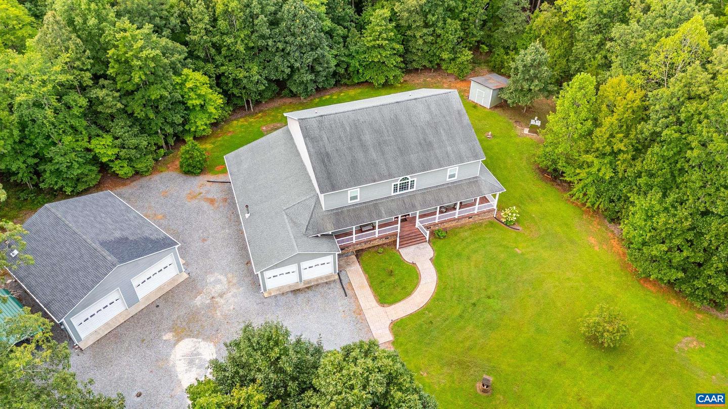 175 TRACIE DR, ALTAVISTA, Virginia 24517, 3 Bedrooms Bedrooms, ,3 BathroomsBathrooms,Residential,For sale,175 TRACIE DR,667882 MLS # 667882