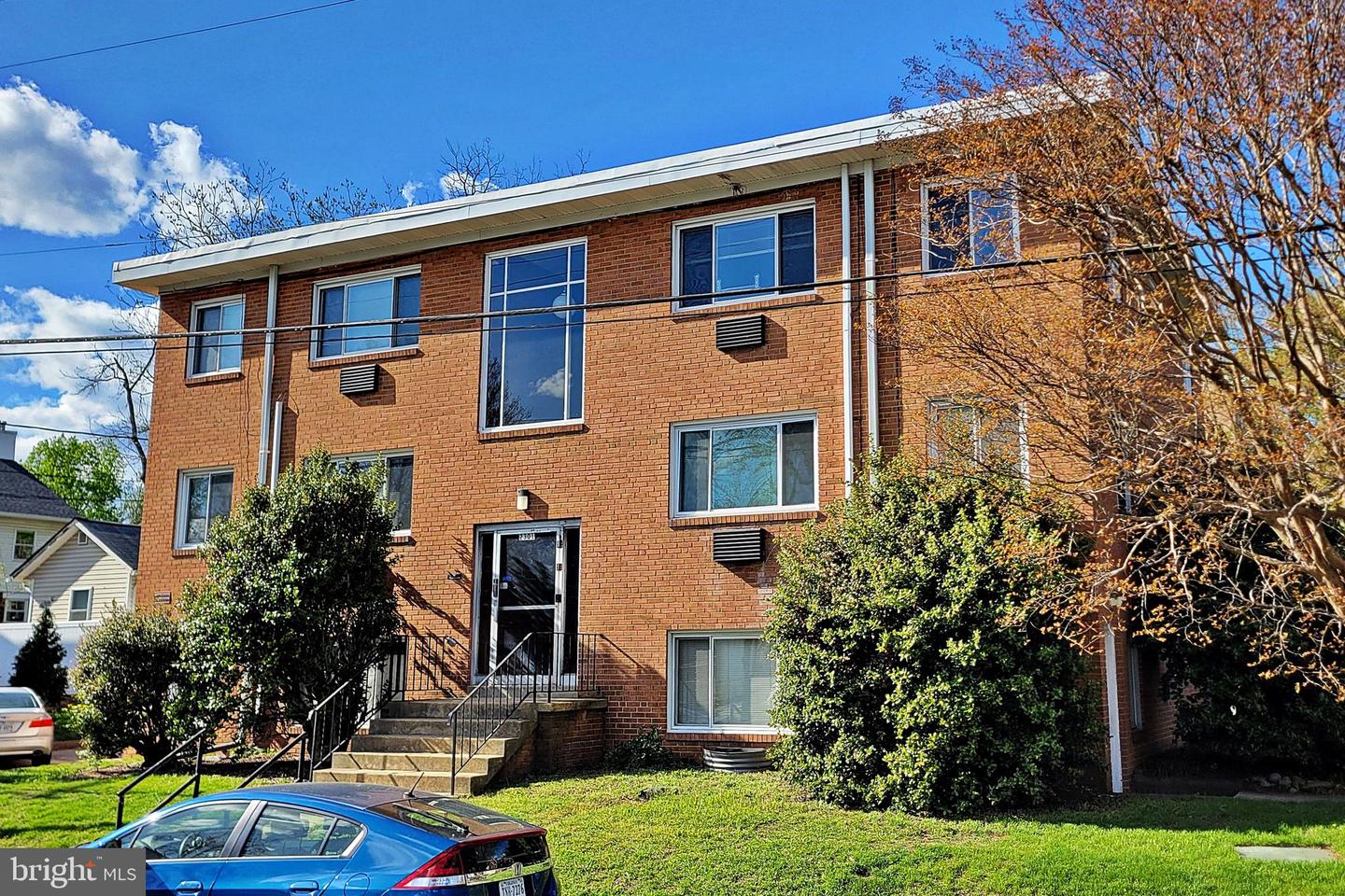 2301 6TH ST S, ARLINGTON, Virginia 22204, ,Land,For sale,2301 6TH ST S,VAAR2062360 MLS # VAAR2062360