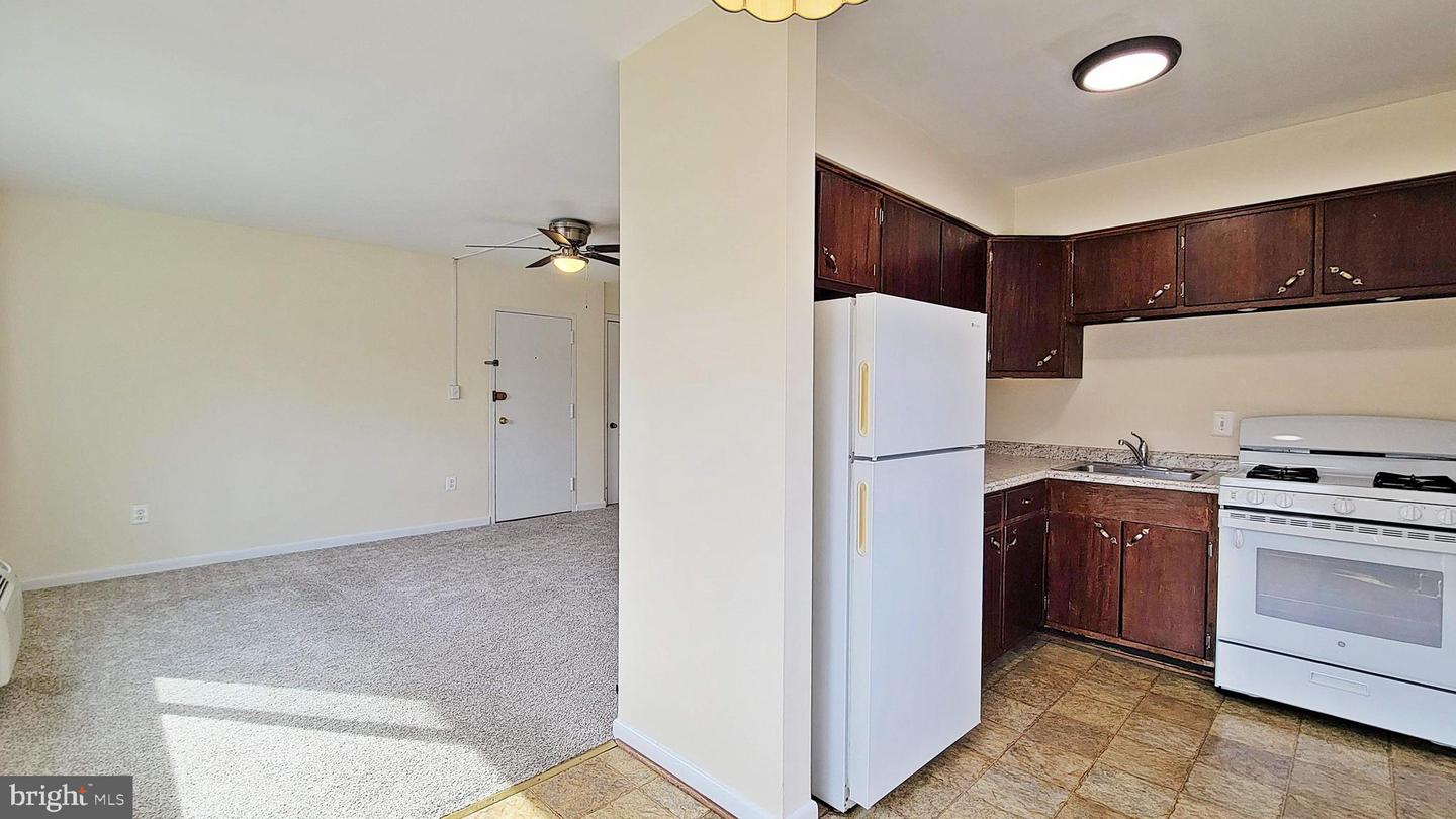 2301 6TH ST S, ARLINGTON, Virginia 22204, ,Land,For sale,2301 6TH ST S,VAAR2062360 MLS # VAAR2062360