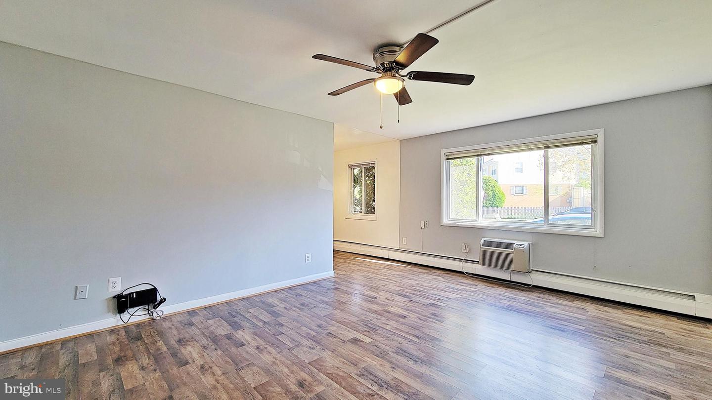 2301 6TH ST S, ARLINGTON, Virginia 22204, ,Land,For sale,2301 6TH ST S,VAAR2062360 MLS # VAAR2062360