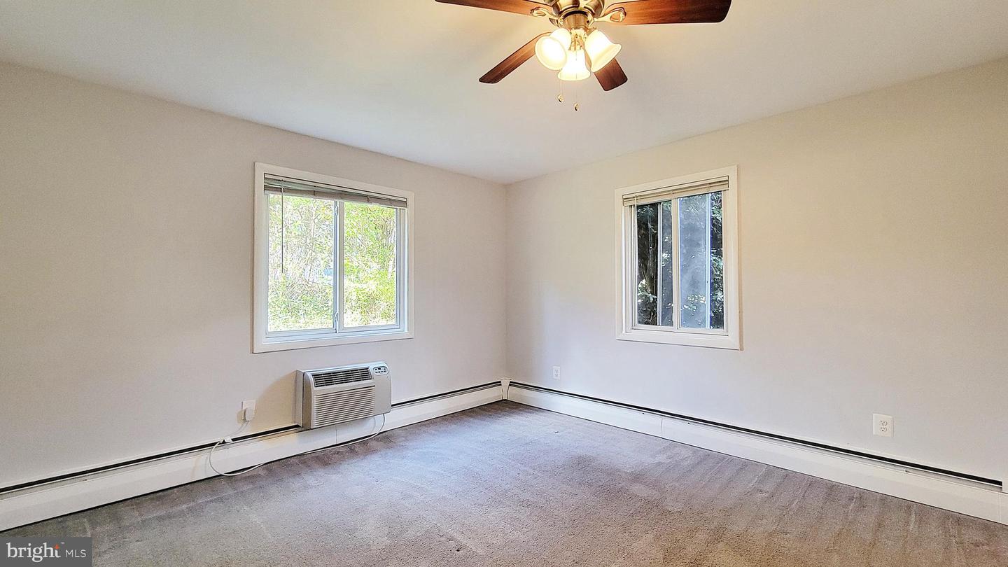 2301 6TH ST S, ARLINGTON, Virginia 22204, ,Land,For sale,2301 6TH ST S,VAAR2062360 MLS # VAAR2062360