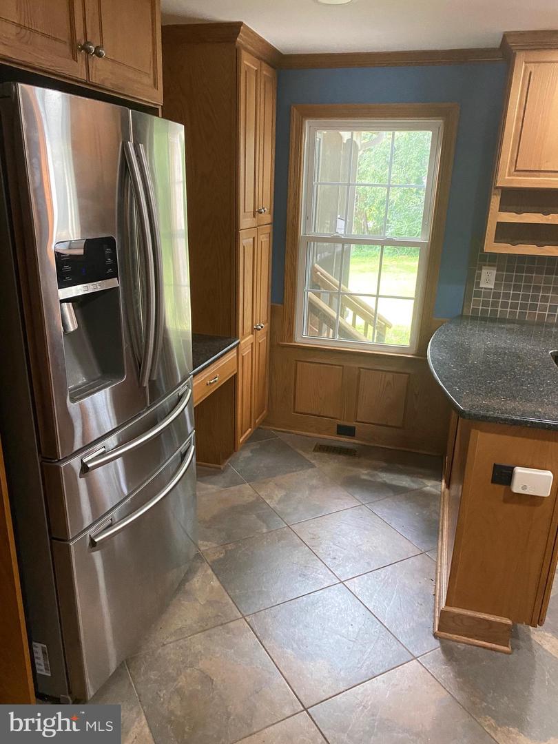 15306 WHISPERING GLEN CT, CENTREVILLE, Virginia 20120, 4 Bedrooms Bedrooms, ,2 BathroomsBathrooms,Residential,For sale,15306 WHISPERING GLEN CT,VAFX2232996 MLS # VAFX2232996