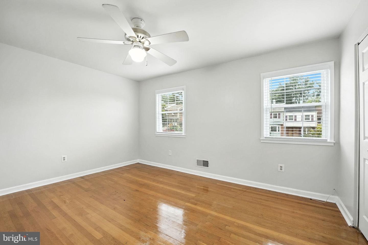 3416 BRADDOCK DR, WOODBRIDGE, Virginia 22193, 3 Bedrooms Bedrooms, ,2 BathroomsBathrooms,Residential,For sale,3416 BRADDOCK DR,VAPW2092806 MLS # VAPW2092806