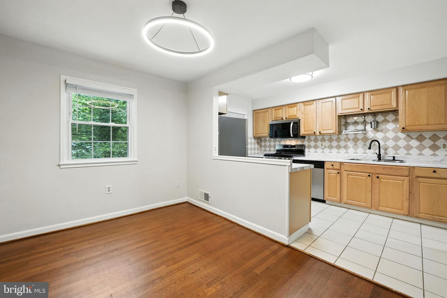 3416 BRADDOCK DR, WOODBRIDGE, Virginia 22193, 3 Bedrooms Bedrooms, ,2 BathroomsBathrooms,Residential,For sale,3416 BRADDOCK DR,VAPW2092806 MLS # VAPW2092806