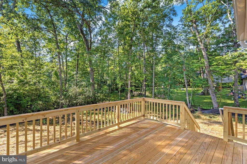 327 YORKTOWN BLVD, LOCUST GROVE, Virginia 22508, 5 Bedrooms Bedrooms, ,2 BathroomsBathrooms,Residential,327 YORKTOWN BLVD,VAOR2010504 MLS # VAOR2010504
