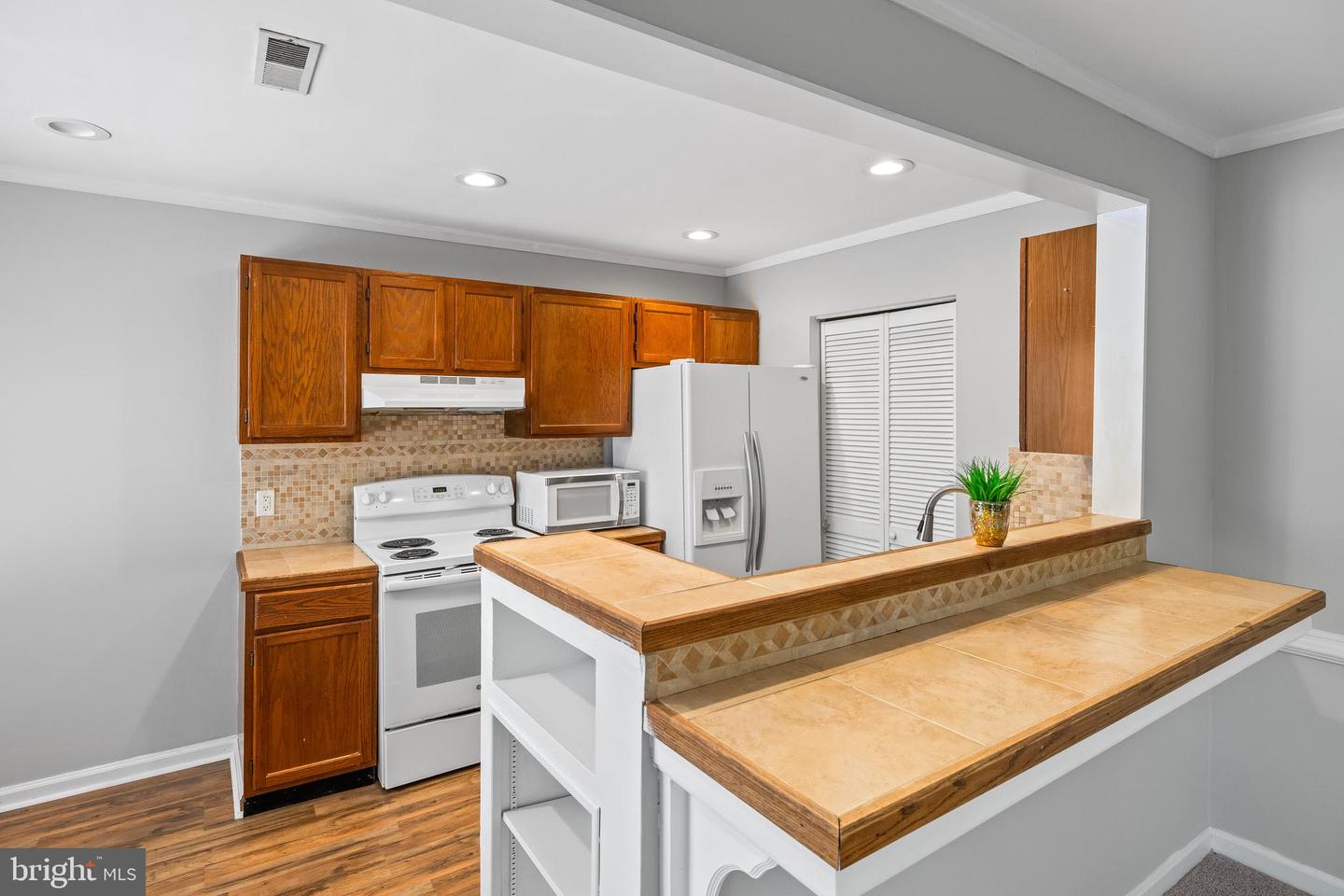 11260 GIRVEN CT, FREDERICKSBURG, Virginia 22407, 2 Bedrooms Bedrooms, ,2 BathroomsBathrooms,Residential,For sale,11260 GIRVEN CT,VASP2033806 MLS # VASP2033806