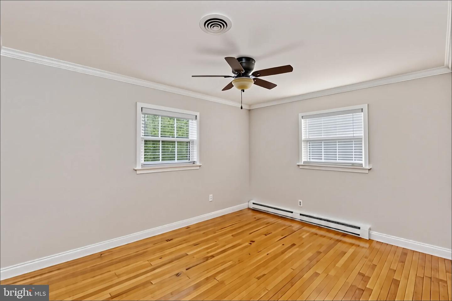 5379 PAYNE DR, KING GEORGE, Virginia 22485, 4 Bedrooms Bedrooms, ,1 BathroomBathrooms,Residential,For sale,5379 PAYNE DR,VAKG2006590 MLS # VAKG2006590