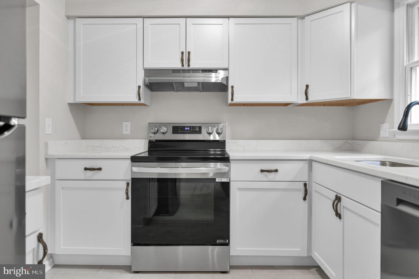 3796 BENSON CT, DUMFRIES, Virginia 22025, 4 Bedrooms Bedrooms, ,2 BathroomsBathrooms,Residential,For sale,3796 BENSON CT,VAPW2097978 MLS # VAPW2097978