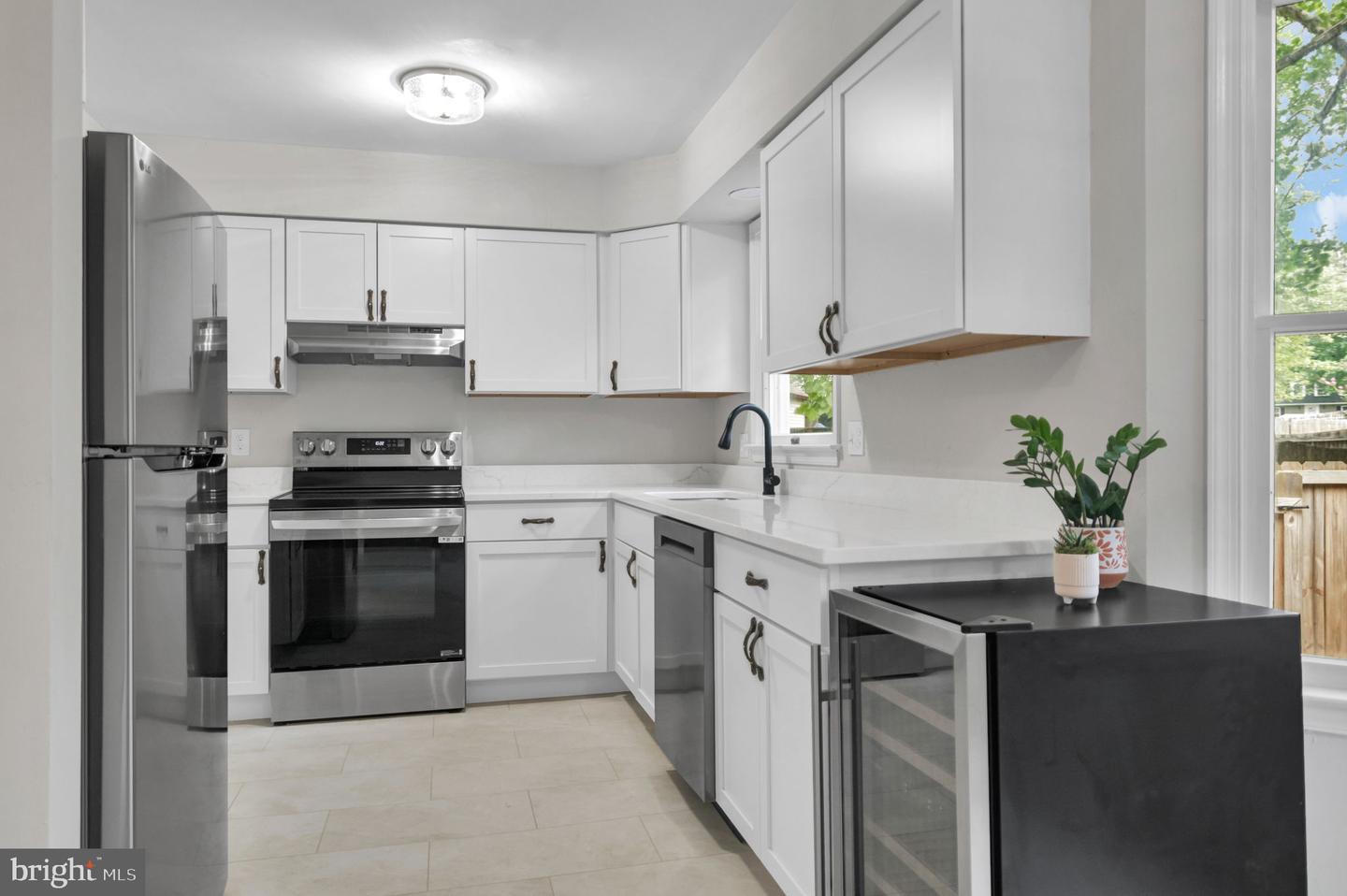 3796 BENSON CT, DUMFRIES, Virginia 22025, 4 Bedrooms Bedrooms, ,2 BathroomsBathrooms,Residential,For sale,3796 BENSON CT,VAPW2097978 MLS # VAPW2097978