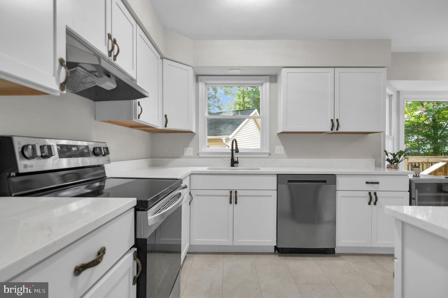 3796 BENSON CT, DUMFRIES, Virginia 22025, 4 Bedrooms Bedrooms, ,2 BathroomsBathrooms,Residential,For sale,3796 BENSON CT,VAPW2097978 MLS # VAPW2097978