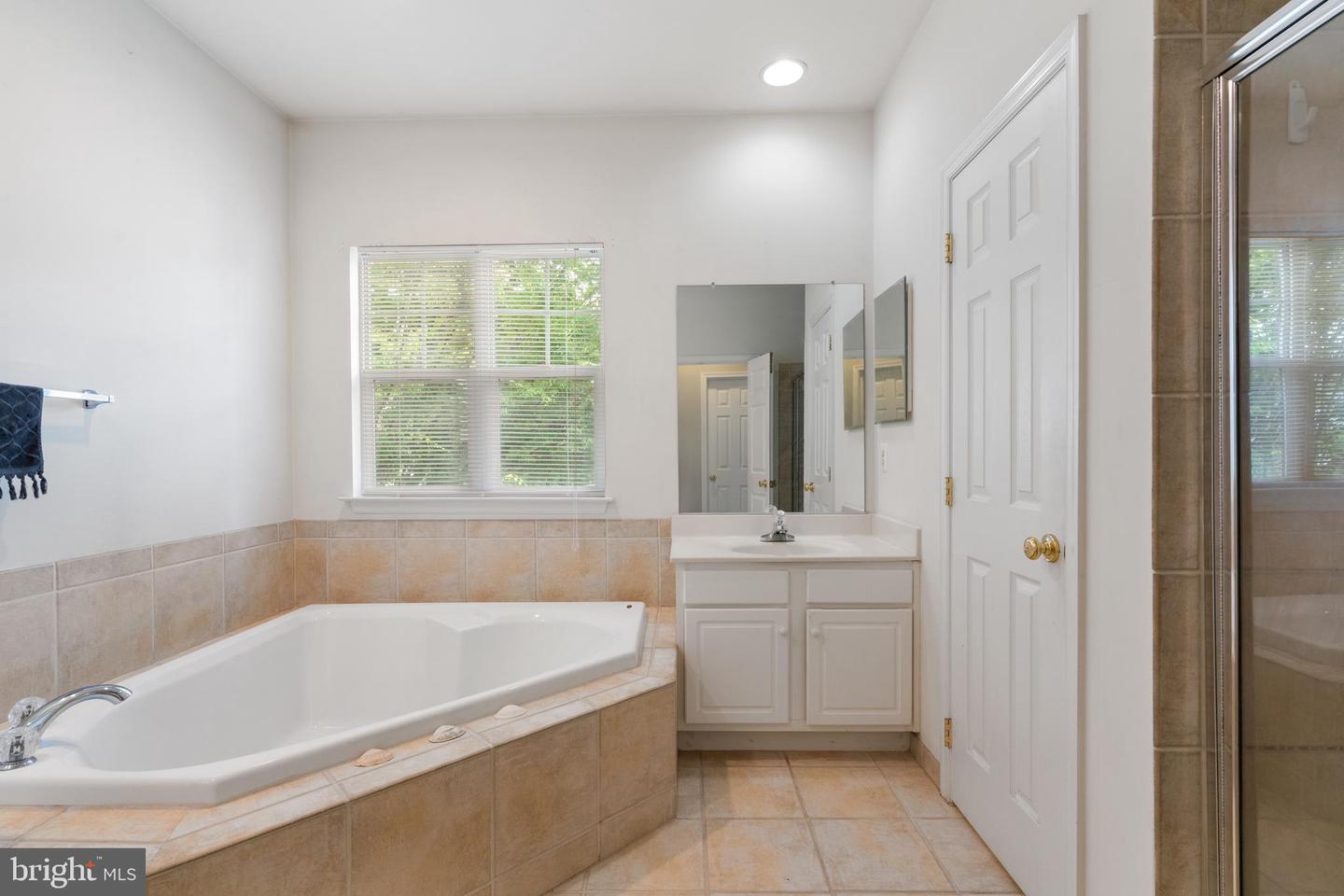 14348 SHARPSHINNED DR, GAINESVILLE, Virginia 20155, 4 Bedrooms Bedrooms, ,3 BathroomsBathrooms,Residential,For sale,14348 SHARPSHINNED DR,VAPW2098396 MLS # VAPW2098396