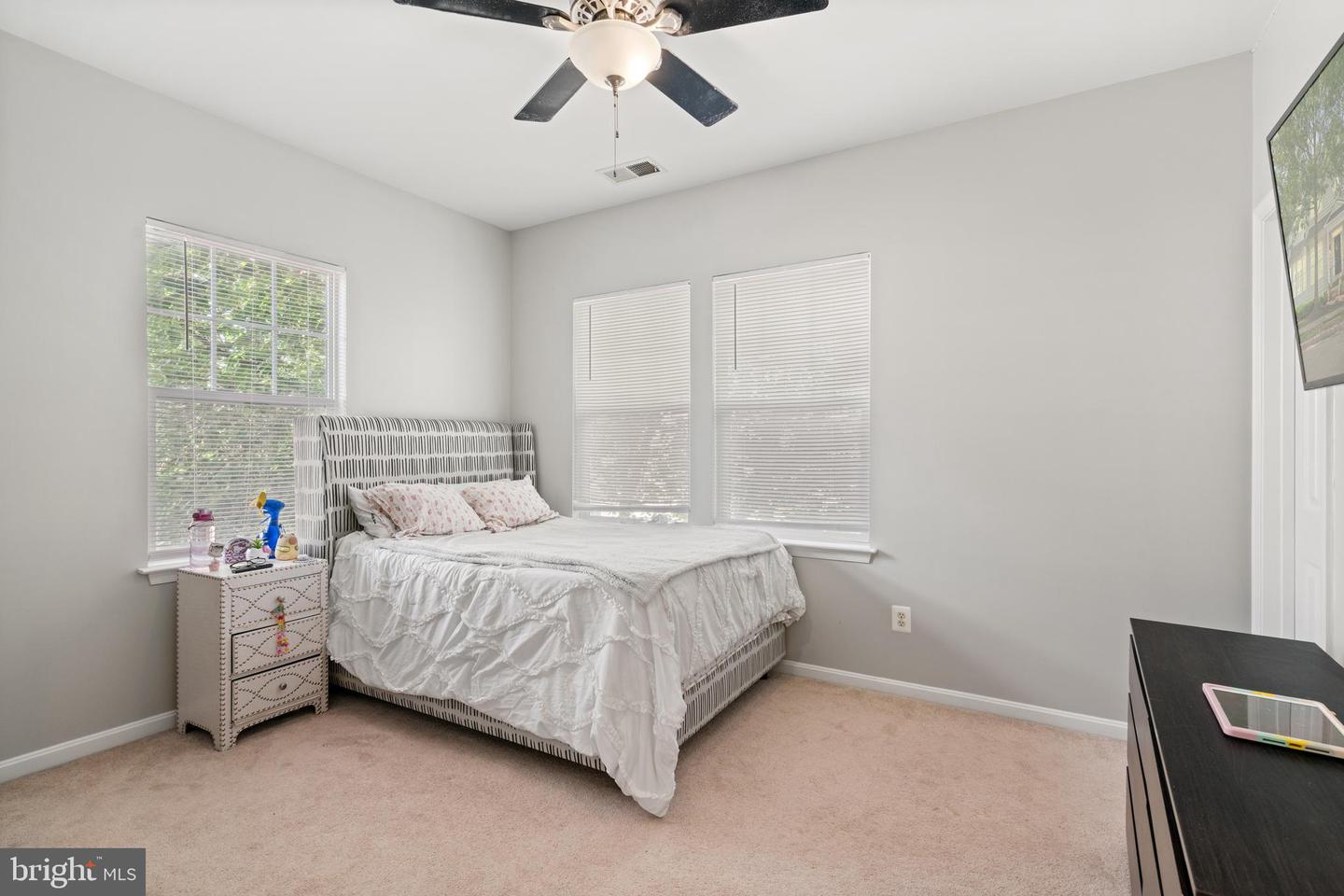 14348 SHARPSHINNED DR, GAINESVILLE, Virginia 20155, 4 Bedrooms Bedrooms, ,3 BathroomsBathrooms,Residential,For sale,14348 SHARPSHINNED DR,VAPW2098396 MLS # VAPW2098396