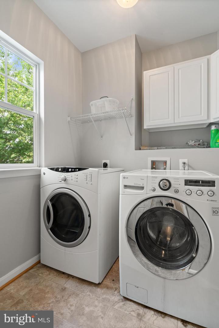 14348 SHARPSHINNED DR, GAINESVILLE, Virginia 20155, 4 Bedrooms Bedrooms, ,3 BathroomsBathrooms,Residential,For sale,14348 SHARPSHINNED DR,VAPW2098396 MLS # VAPW2098396