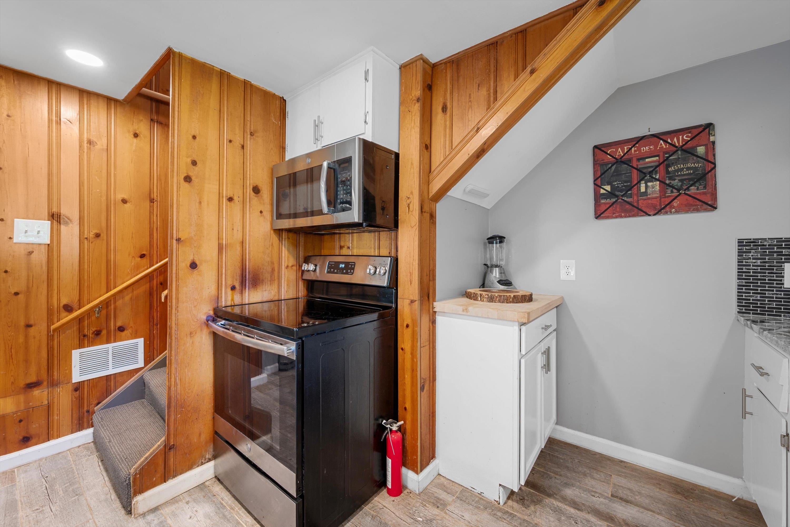 4081 WOLF GAP RD, EDINBURG, Virginia 22824, 3 Bedrooms Bedrooms, ,1 BathroomBathrooms,Residential,4081 WOLF GAP RD,667888 MLS # 667888