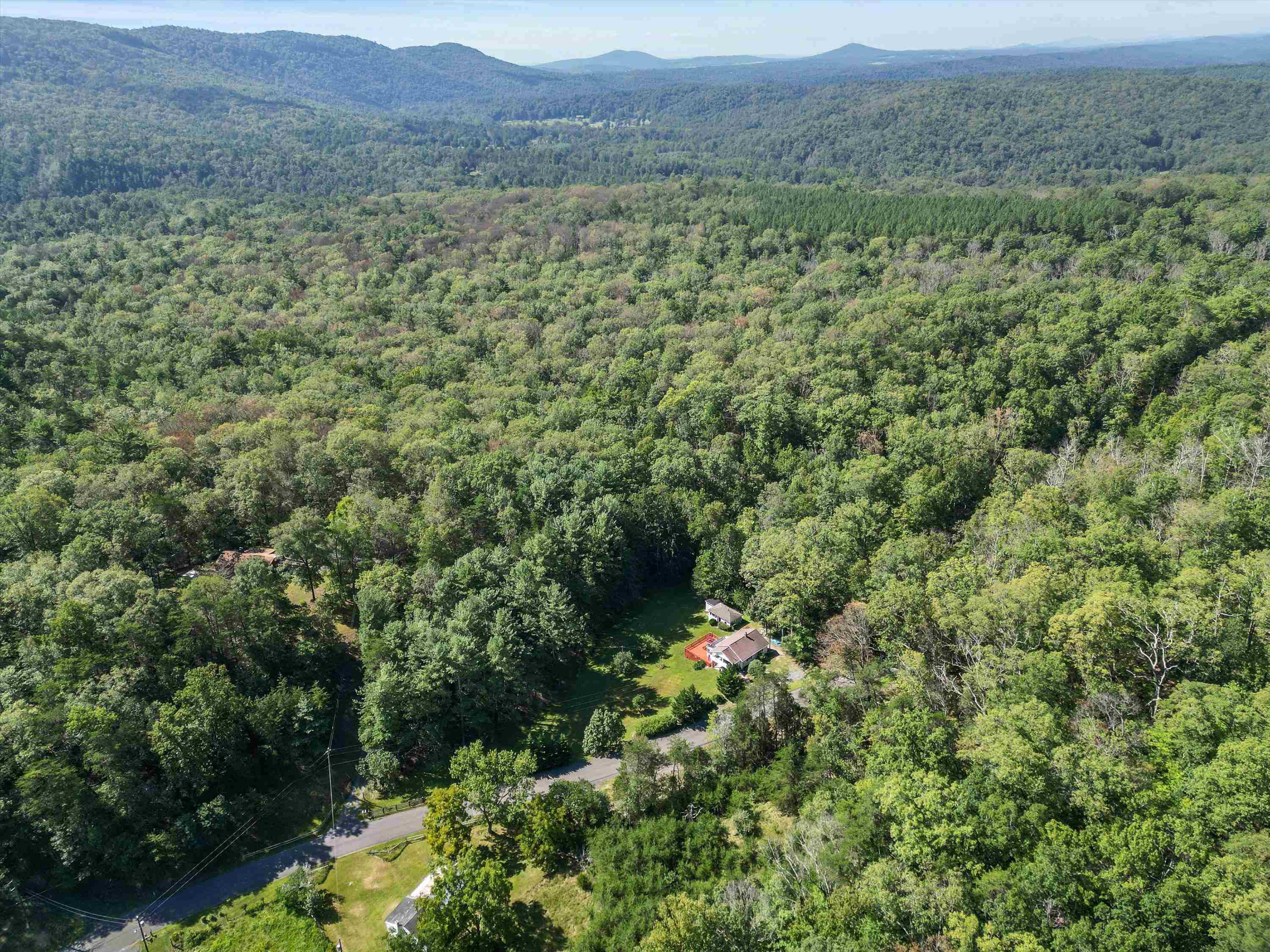 4081 WOLF GAP RD, EDINBURG, Virginia 22824, 3 Bedrooms Bedrooms, ,1 BathroomBathrooms,Residential,4081 WOLF GAP RD,667888 MLS # 667888