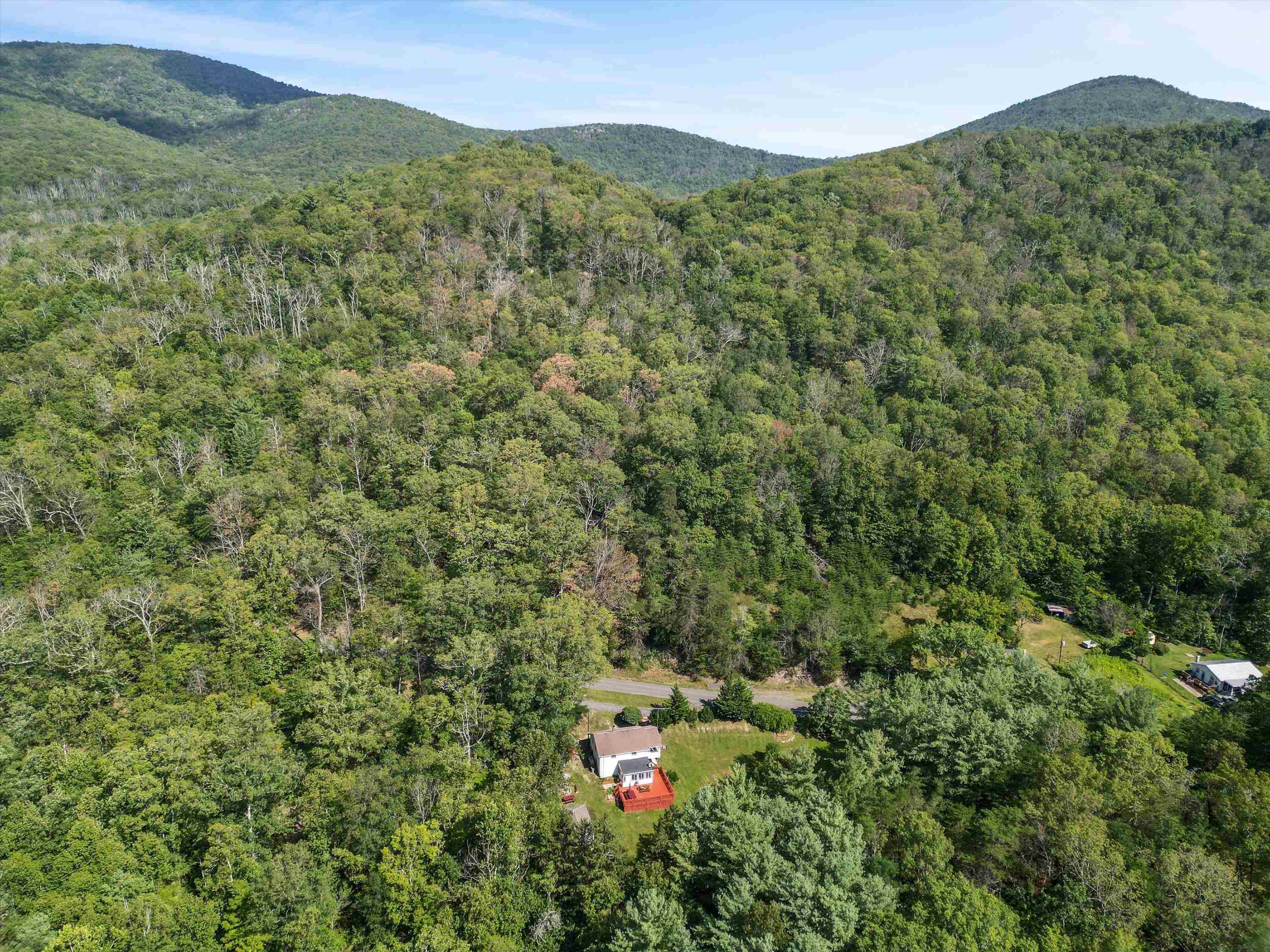 4081 WOLF GAP RD, EDINBURG, Virginia 22824, 3 Bedrooms Bedrooms, ,1 BathroomBathrooms,Residential,4081 WOLF GAP RD,667888 MLS # 667888