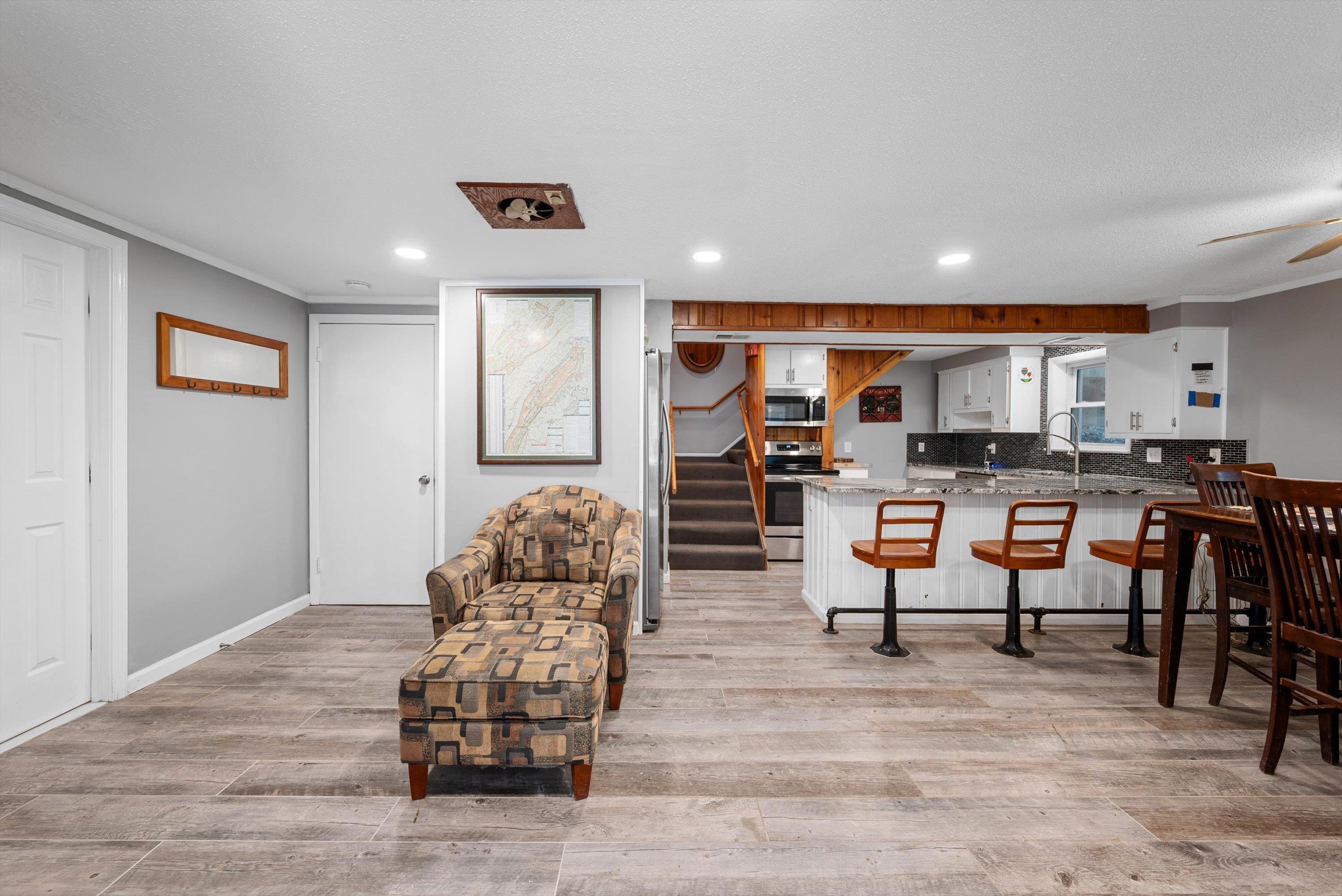 4081 WOLF GAP RD, EDINBURG, Virginia 22824, 3 Bedrooms Bedrooms, ,1 BathroomBathrooms,Residential,4081 WOLF GAP RD,667888 MLS # 667888